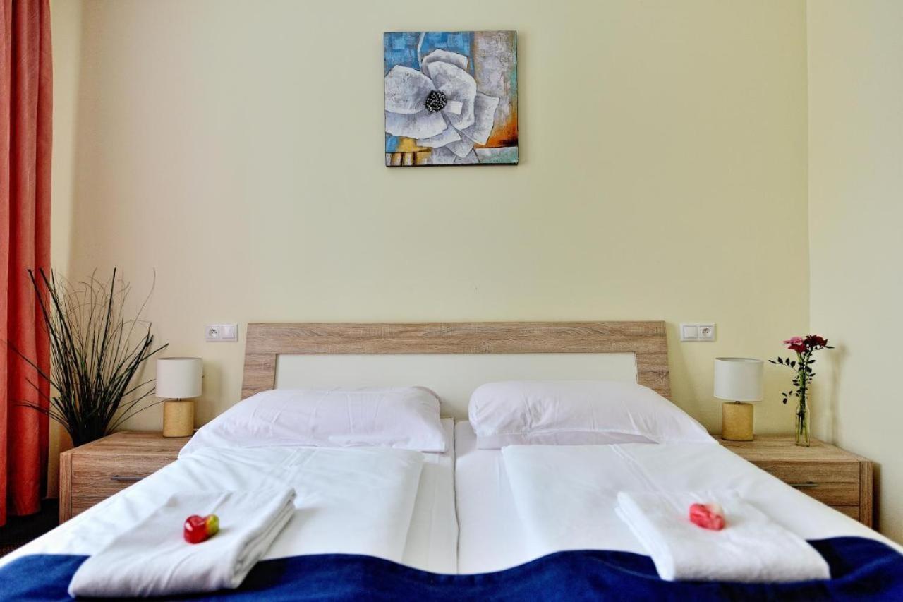 Hotel Korekt Piest'any Exteriér fotografie