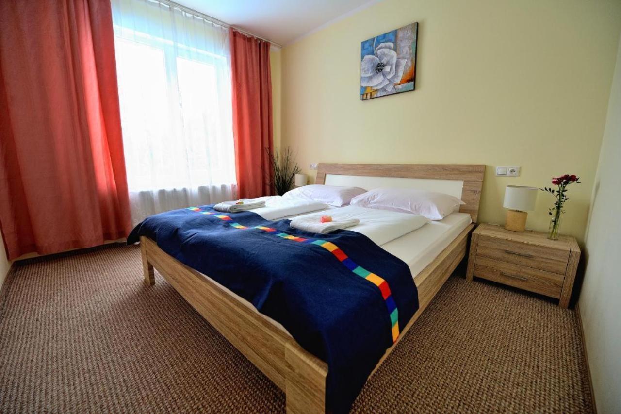 Hotel Korekt Piest'any Exteriér fotografie